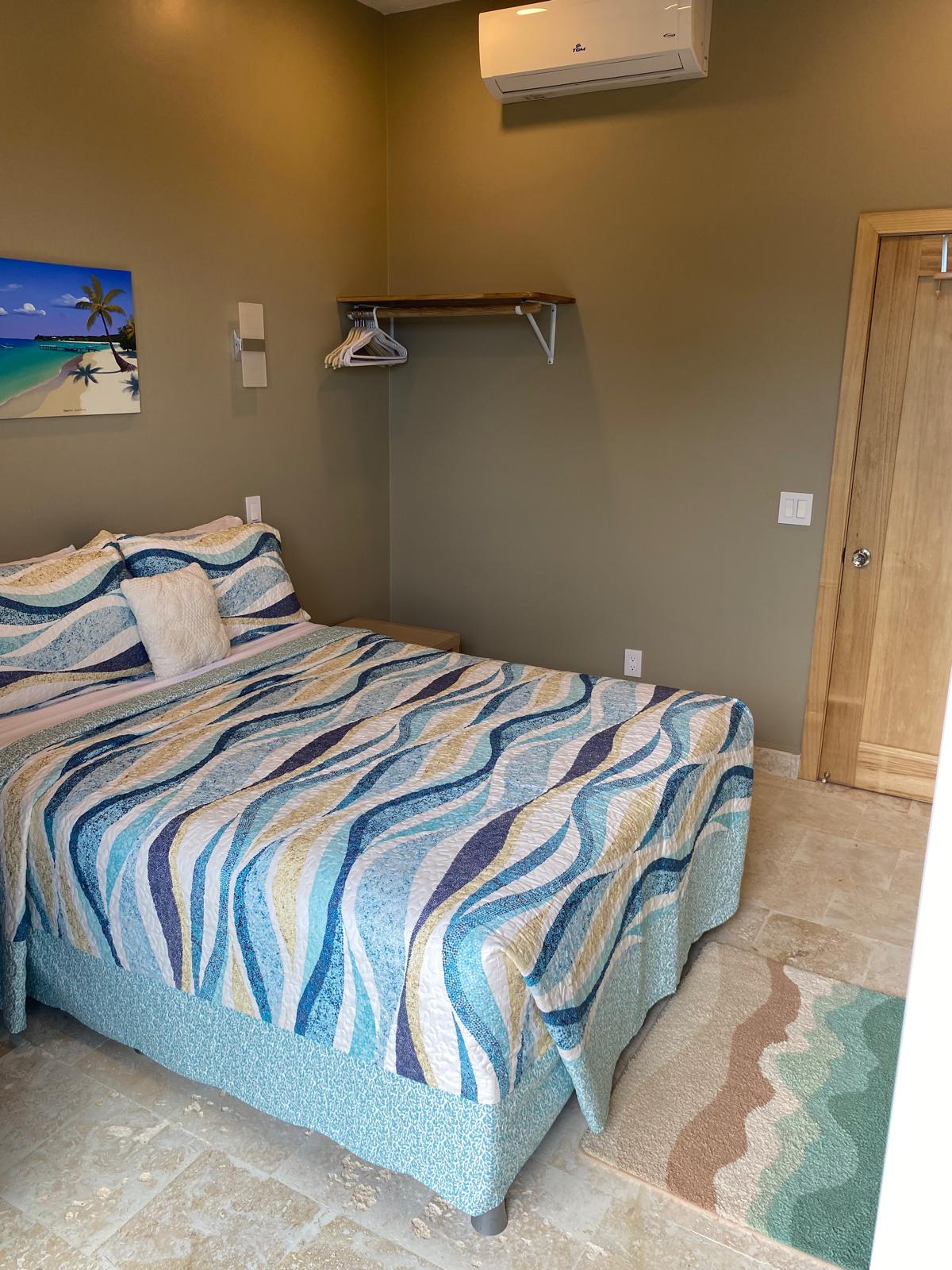 Room 2 bedroom